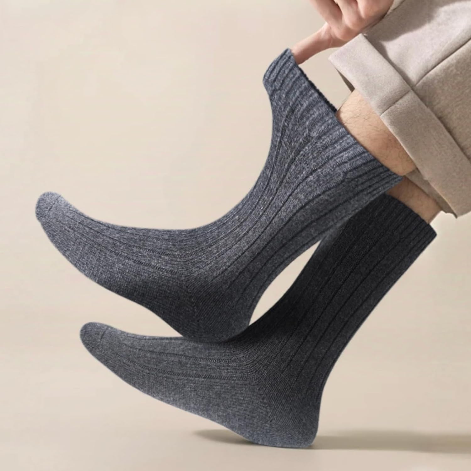 Cashmere Socks – Charcoal Elegance