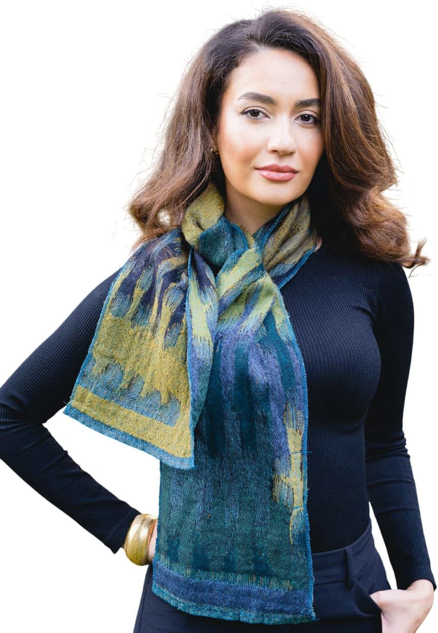 Merino Scarf – Reversible Style