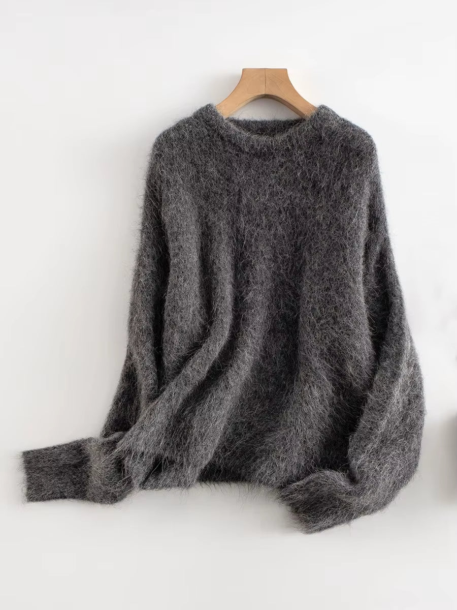 Alpaca Sweater – Warmth & Soft Comfort