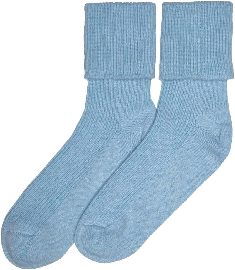 Cashmere Socks – Timeless Softness