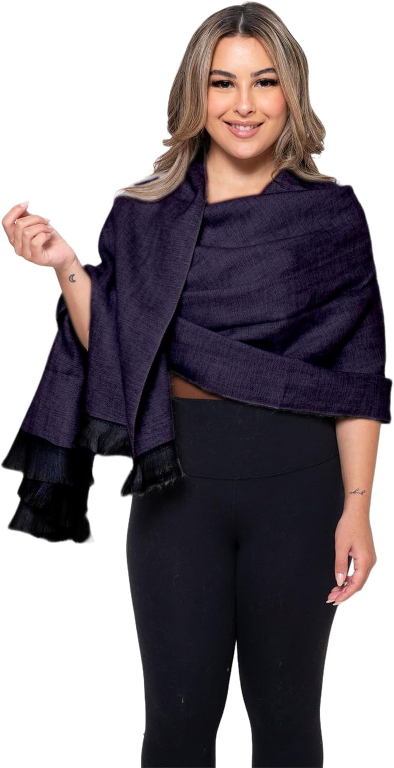 Alpaca Wool Shawl – Handcrafted Elegance