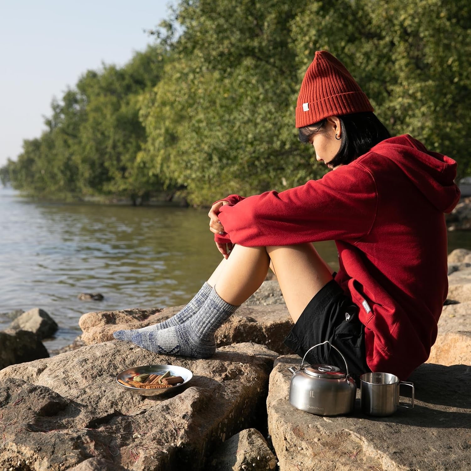 Merino Wool Beanie – Solid Colored Knit