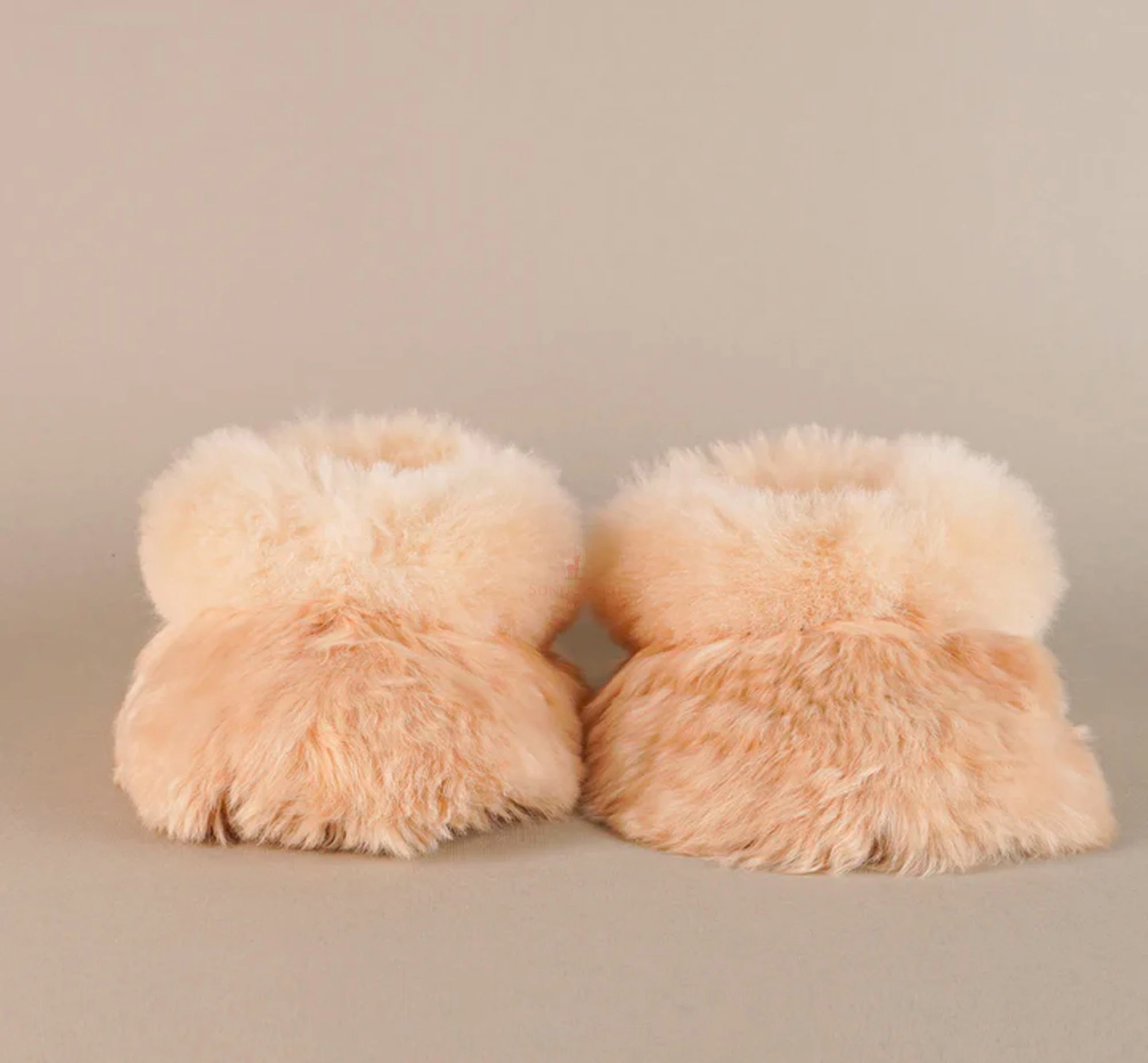 Beige Alpaca Slippers – Warm & Cozy
