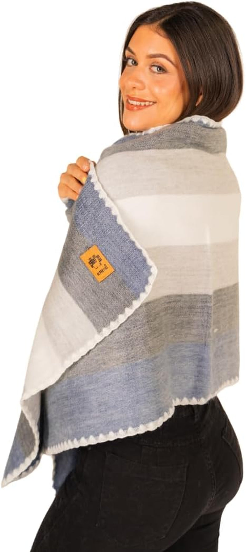 Alpaca Wool Shawl – Handcrafted Elegance