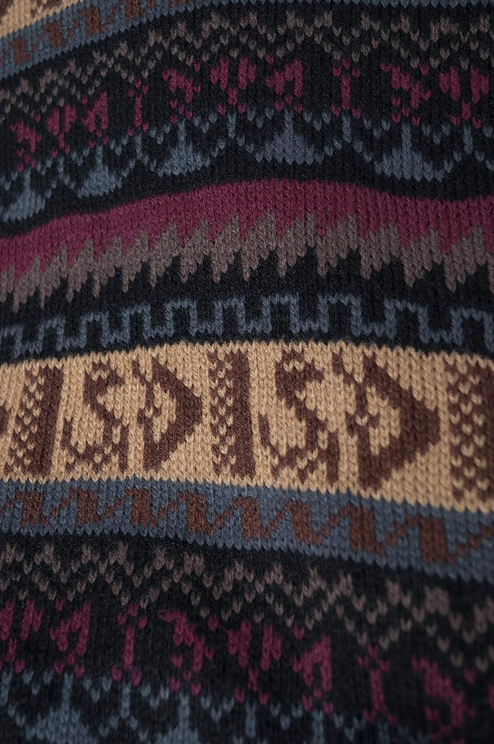 Alpaca Sweater – Geometric Style