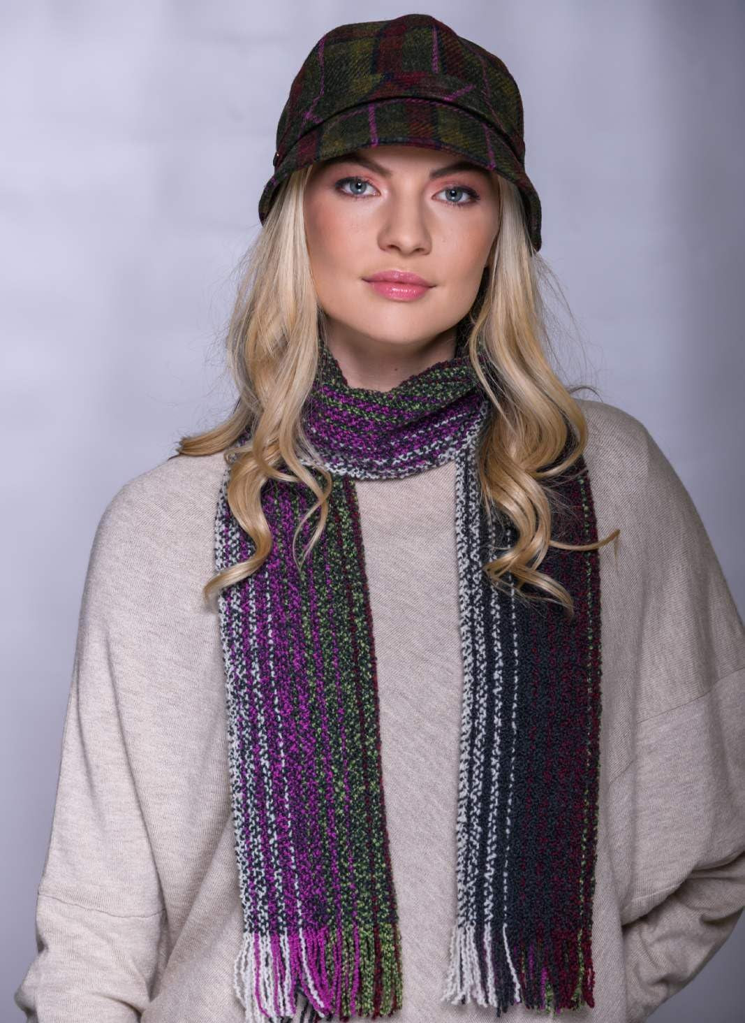 Merino Wool Scarf – Elegant & Warm