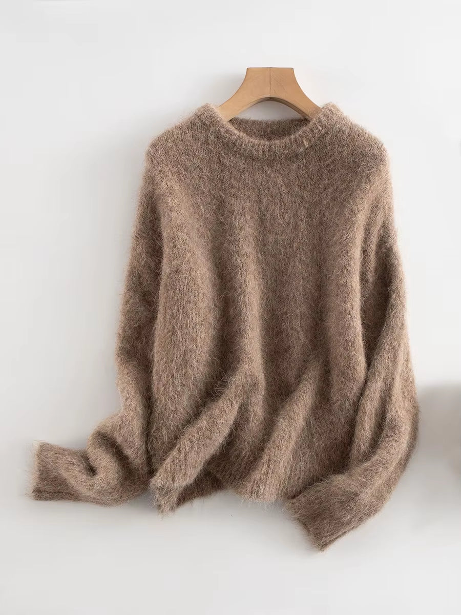 Alpaca Sweater – Warmth & Soft Comfort