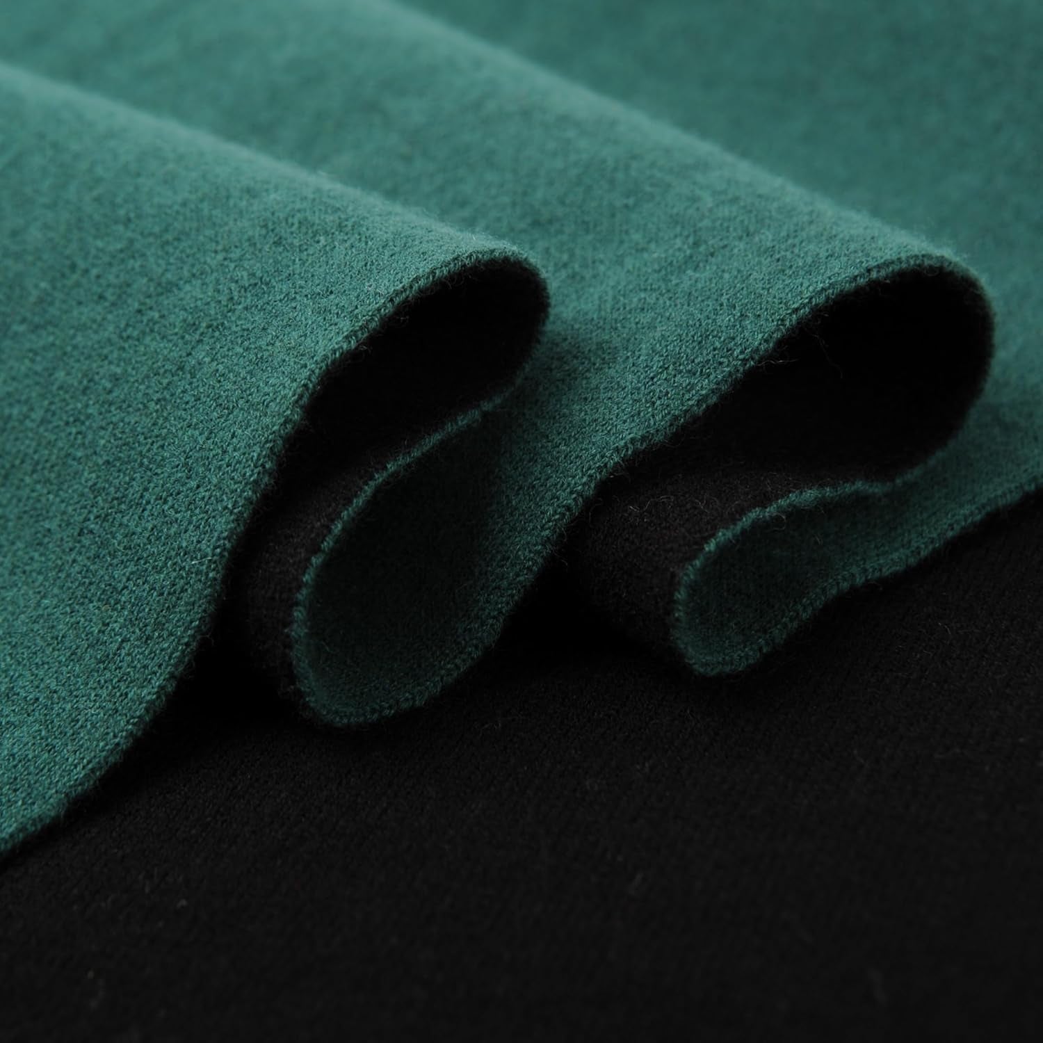 Merino Wool Scarf – All-day Comfort