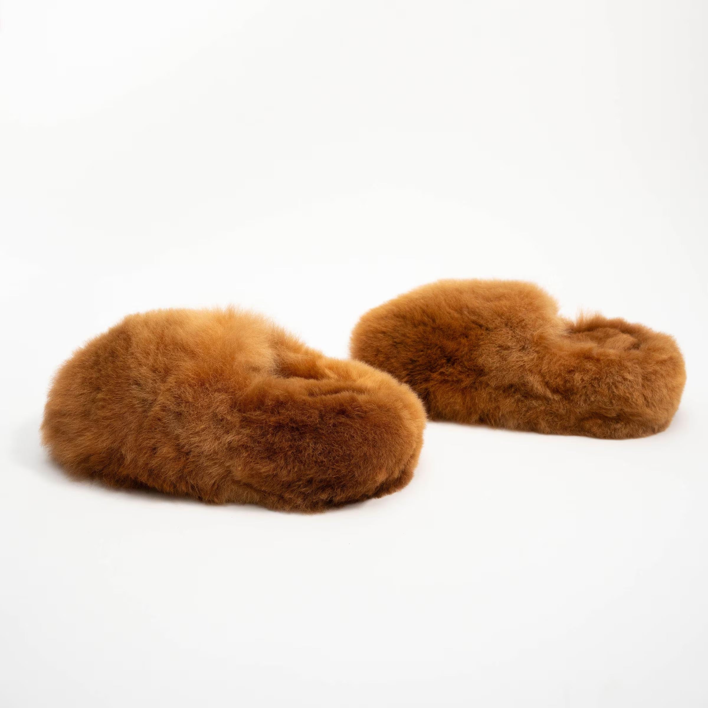 Alpaca Slippers – Nubecitas