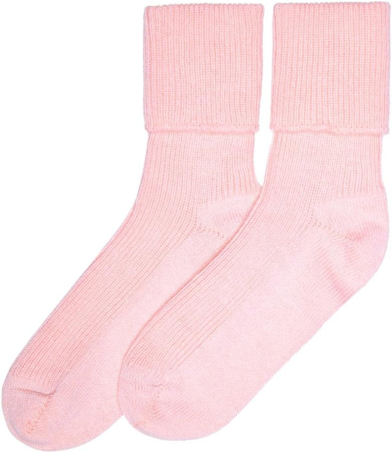 Cashmere Socks – Timeless Softness