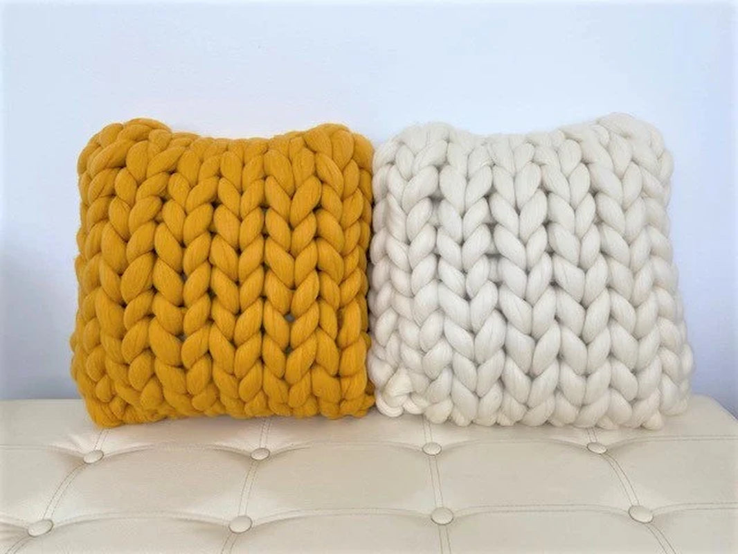 Merino Wool Cushion – Chunky Knit