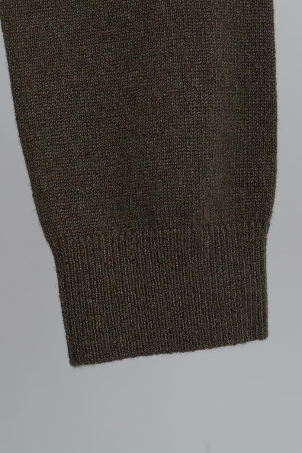 Cashmere Sweater – Soft Cozy Knit