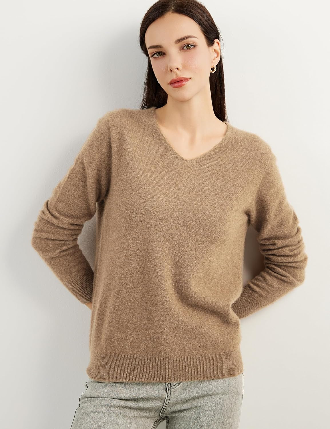 Cashmere Sweater – Relaxed Chic Knit
