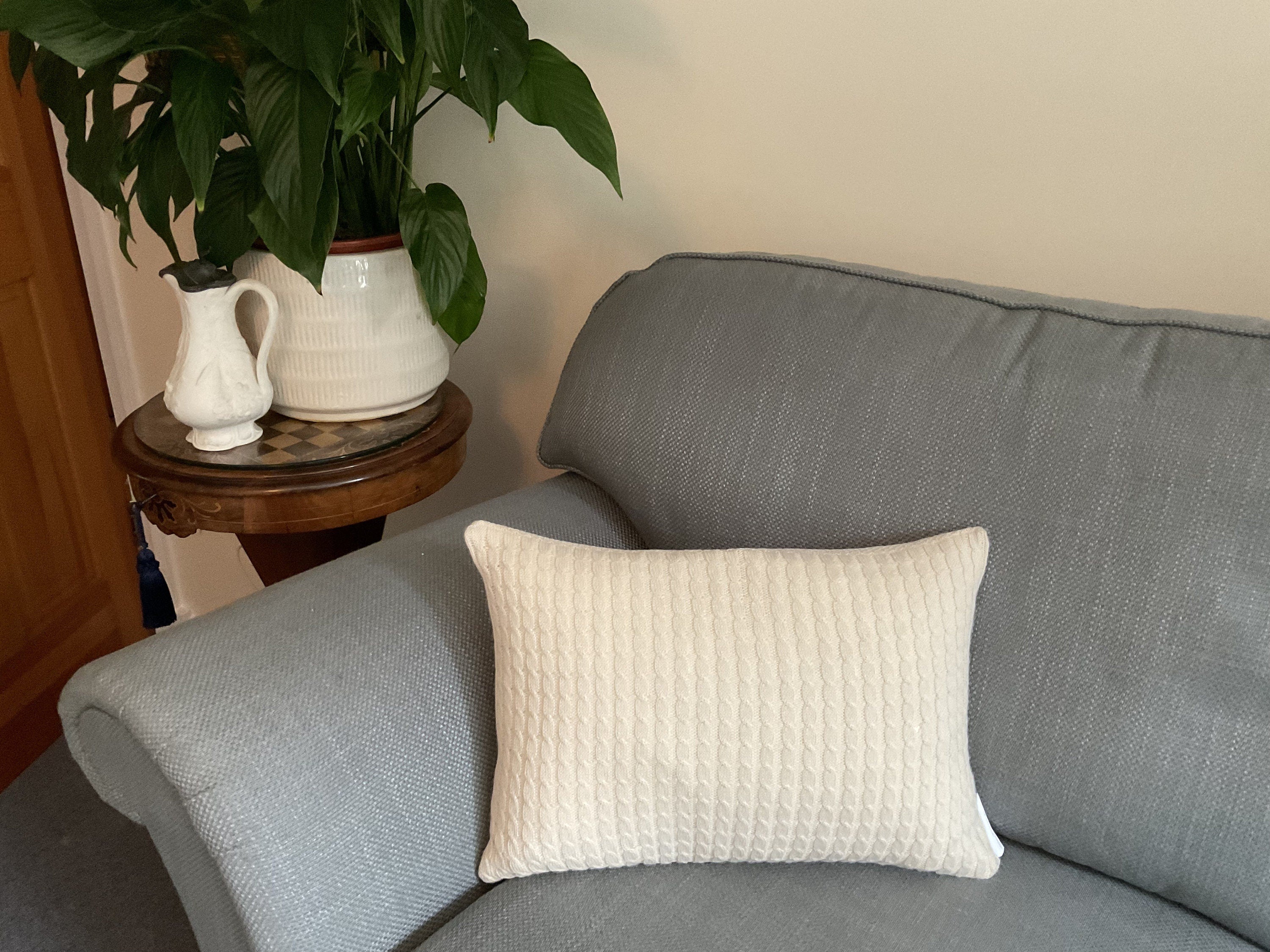 Alpaca Wool Cushion – Cream Design