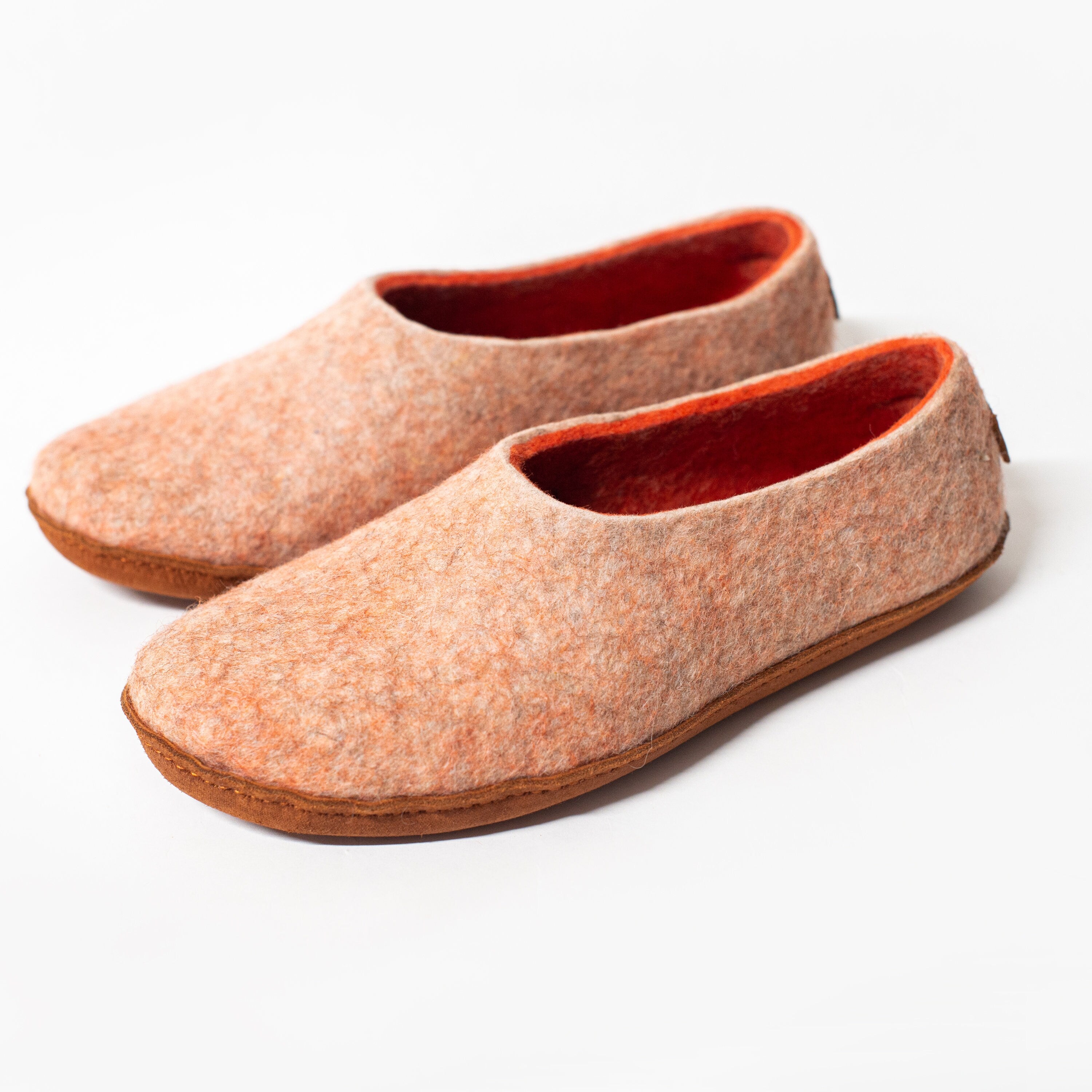 Alpaca Wool Slippers – Beige Design