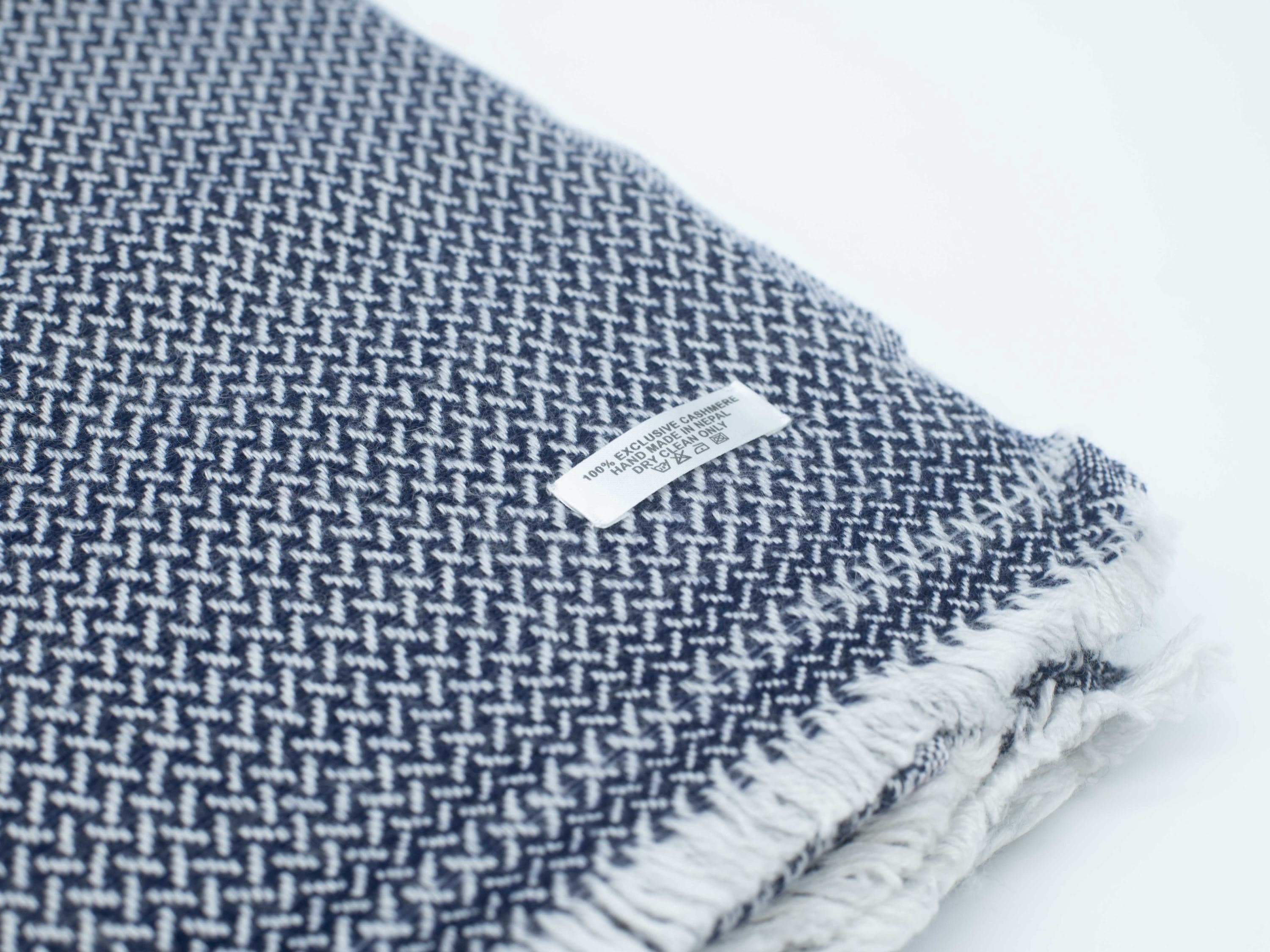 Cashmere Sofa Throw – Dark Blue