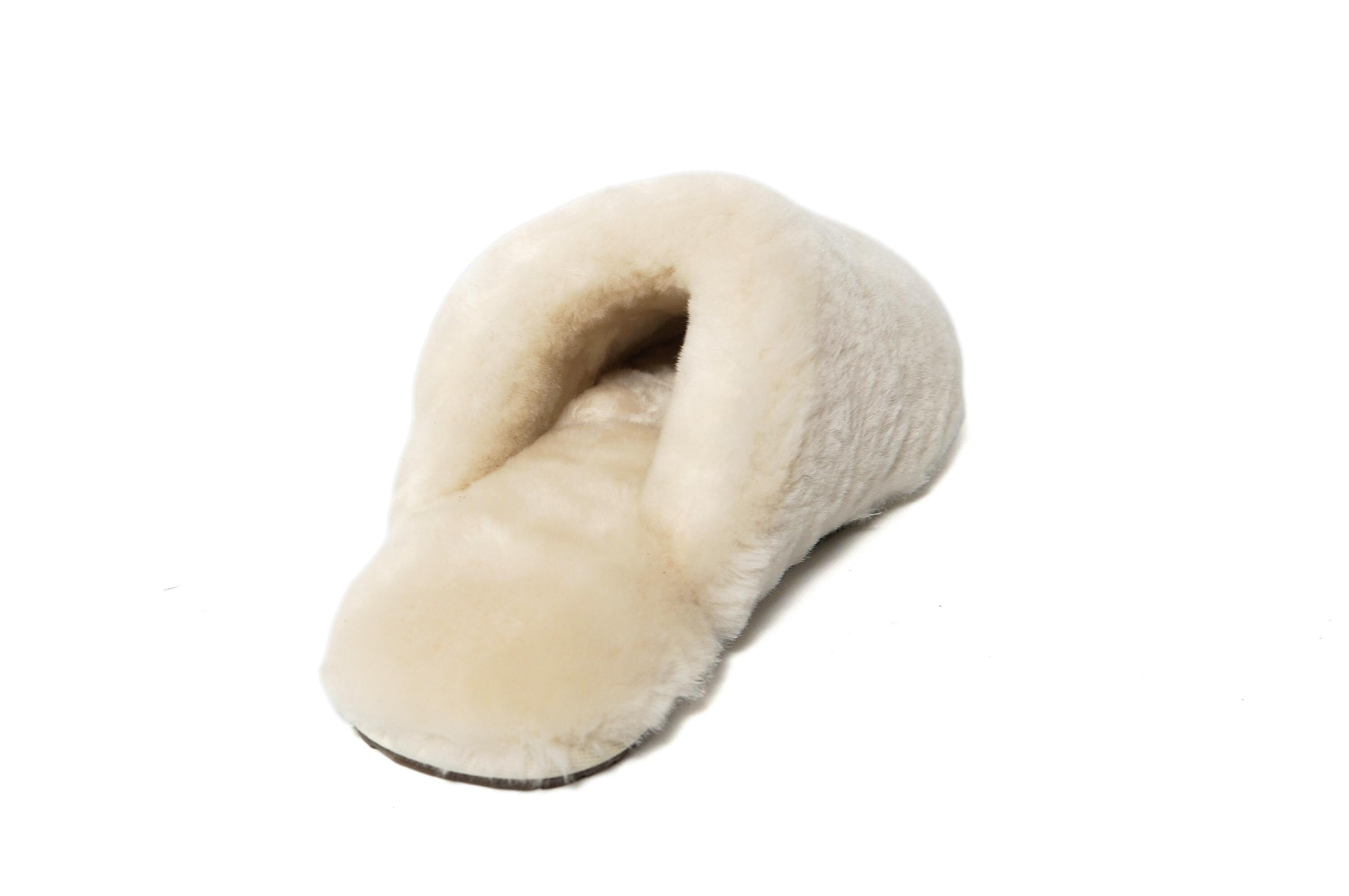 Alpaca Slippers – Genuine Shearling Comfort