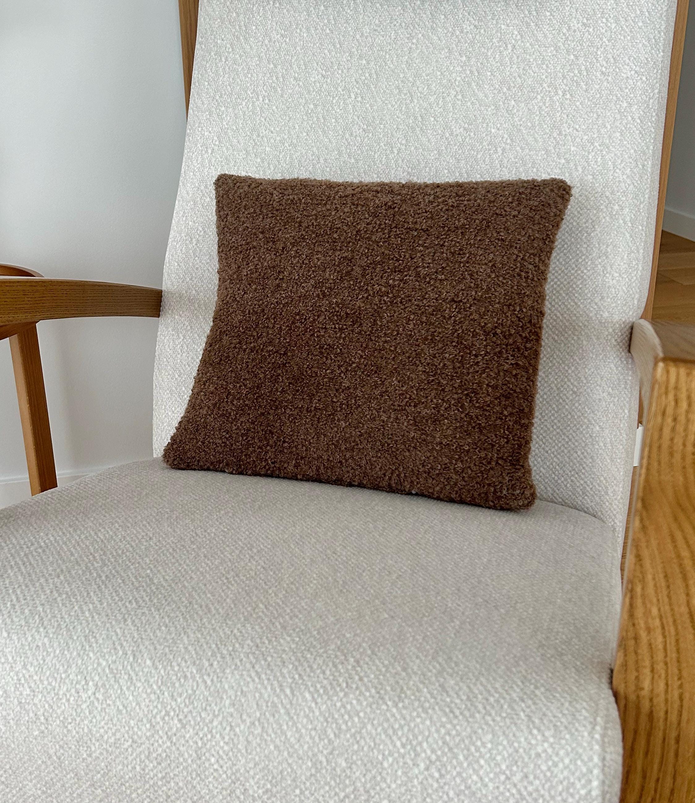 Alpaca Pillow Cover – Hand-Knitted