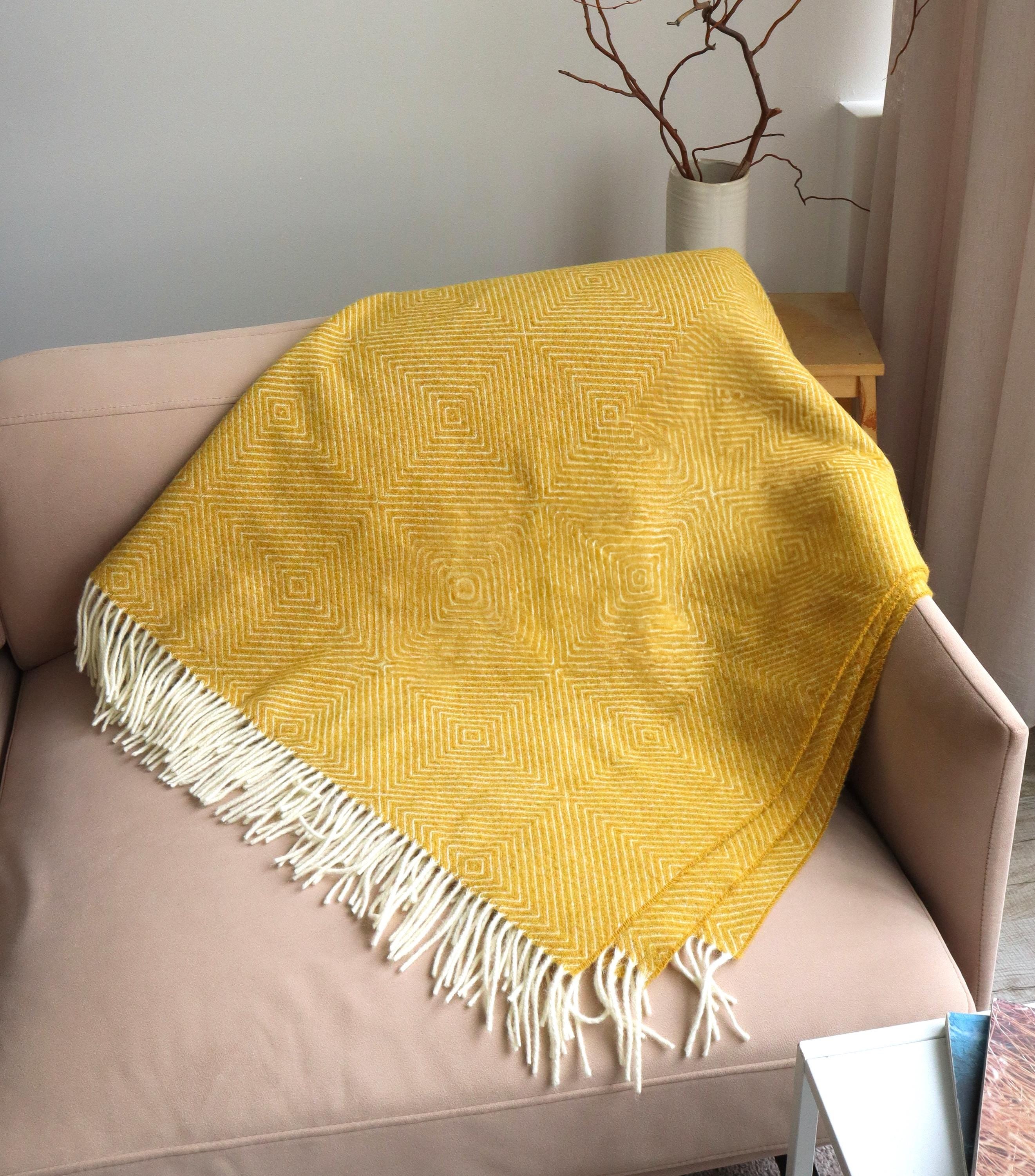 Merino Wool Sofa Throw – Warm, Bold Accent