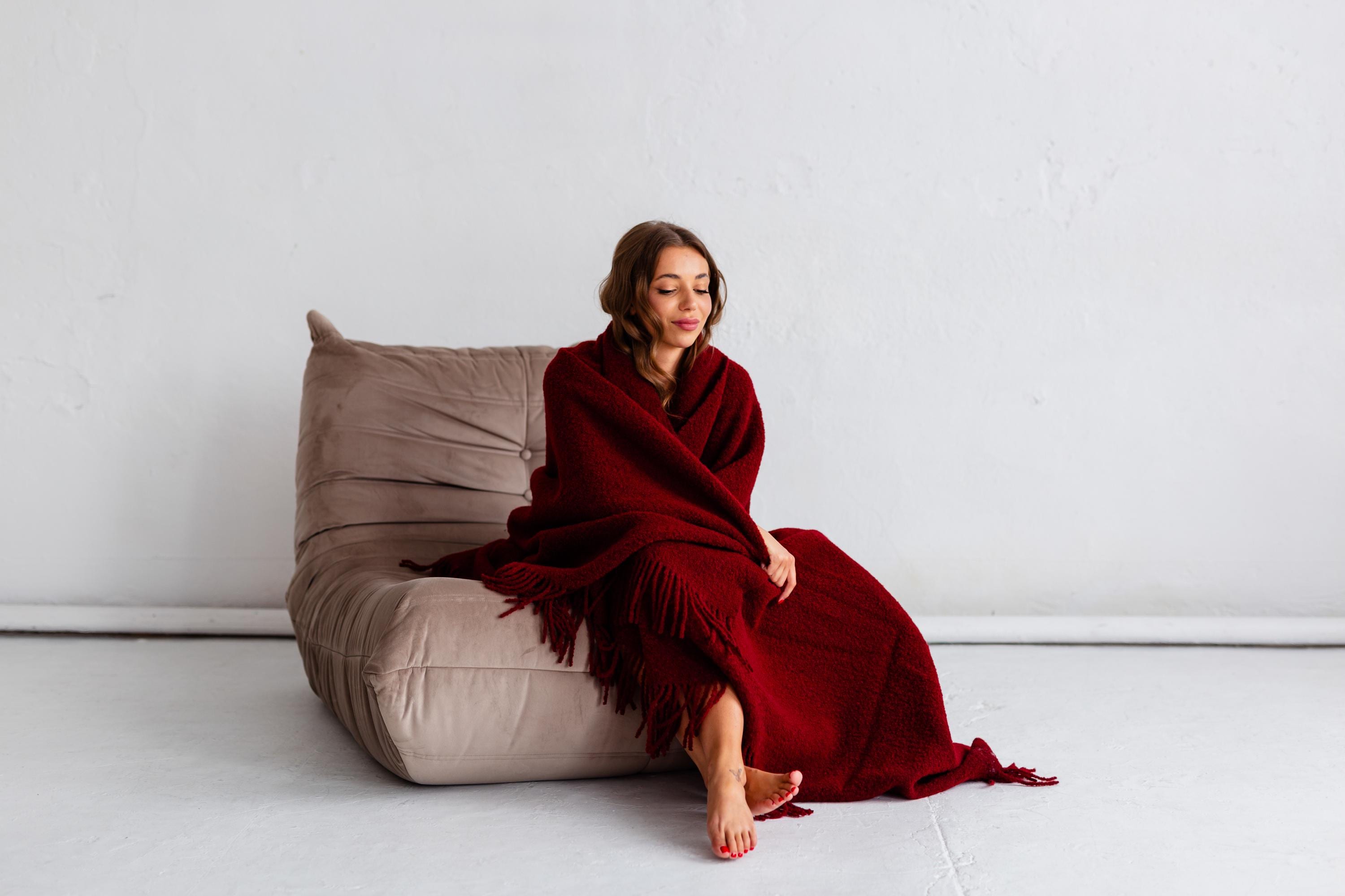 Merino Sofa Throw – Wine Burgundy
