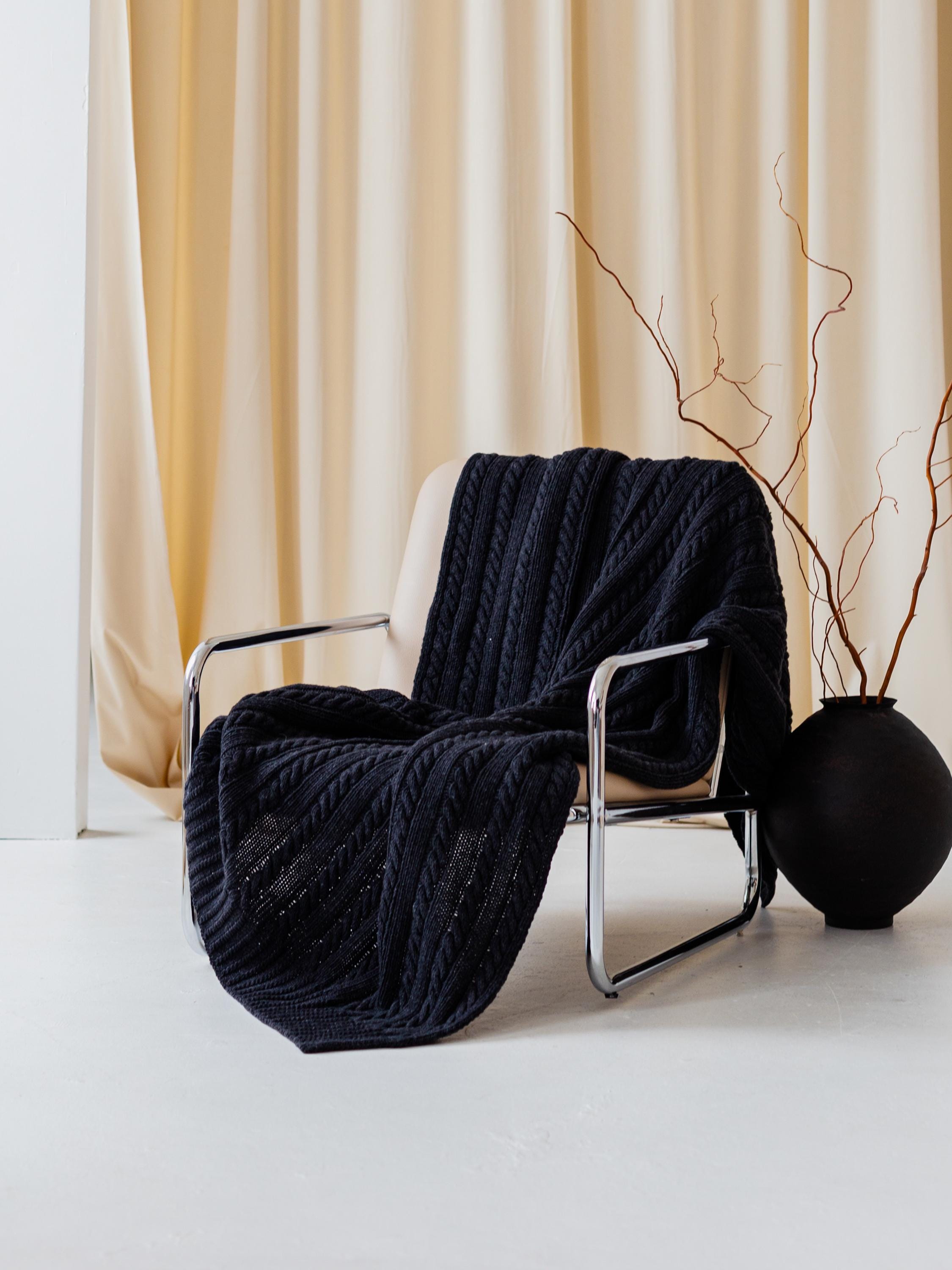 Merino Sofa Throw – Deep Black