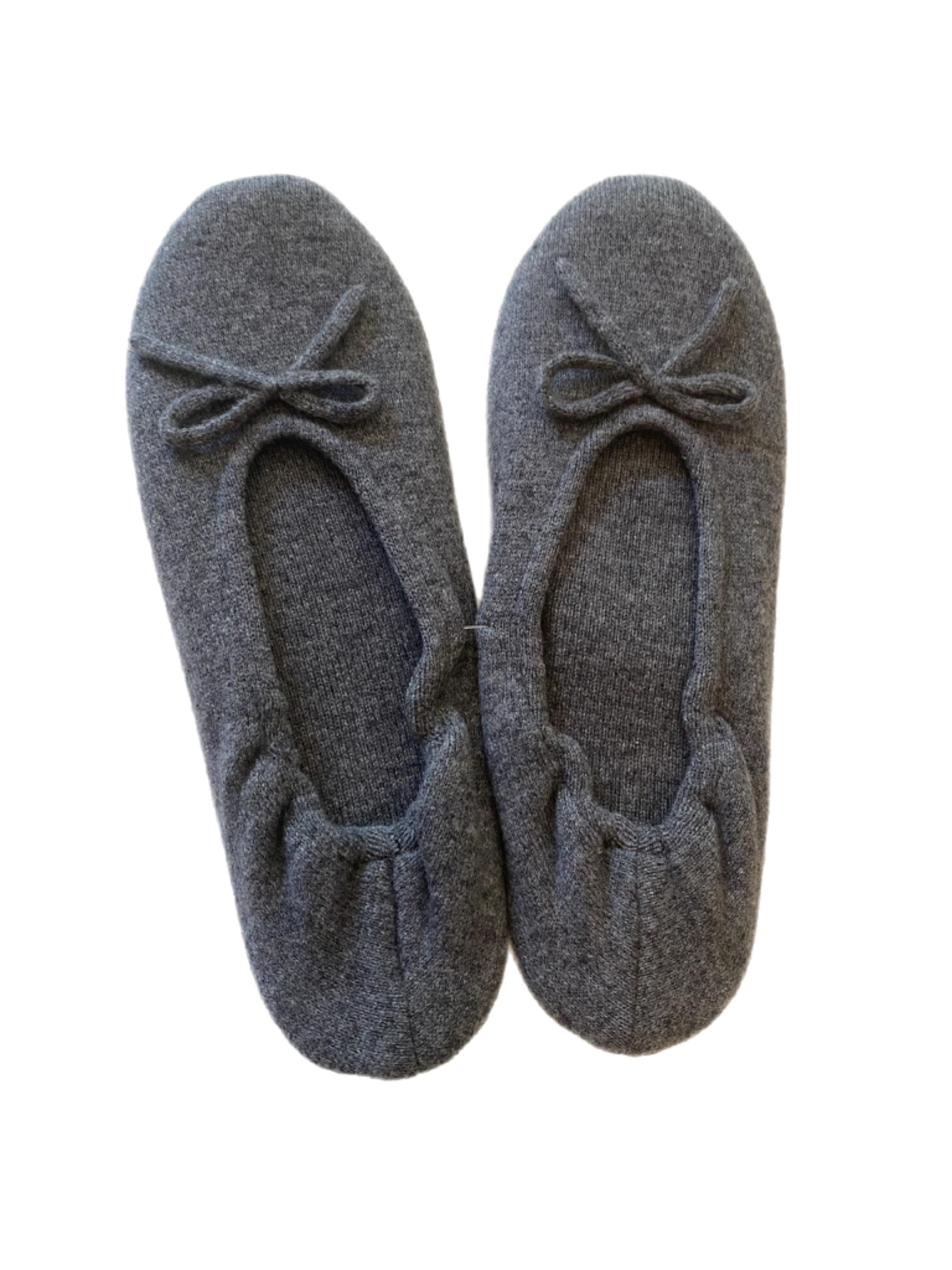 Cashmere Knitted Slippers – Handmade