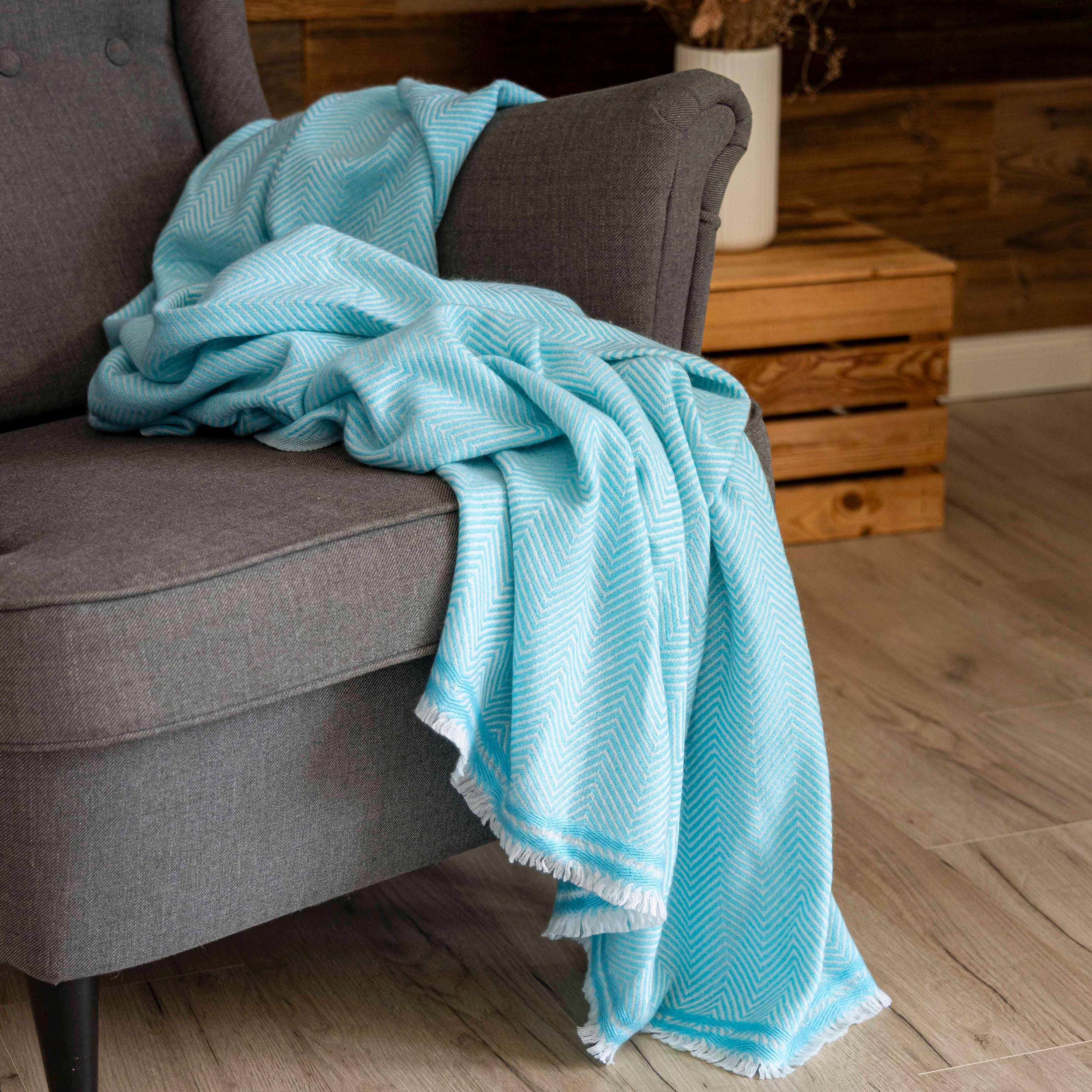 Cashmere Sofa Throw – Fluffy