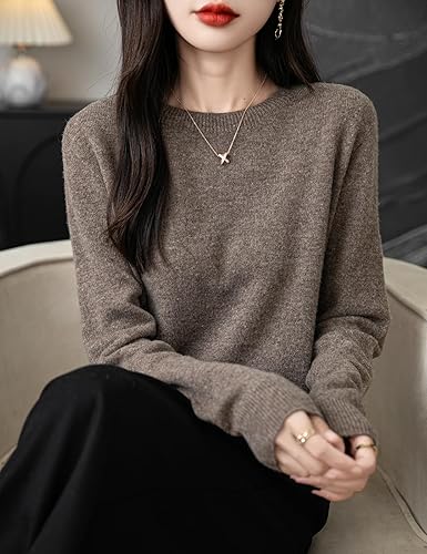 Merino Wool Sweater – Seamless & Lightweight