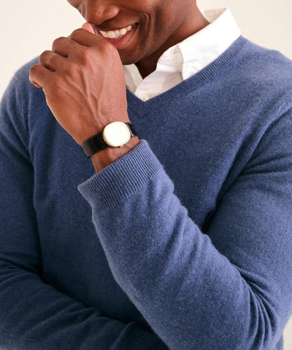 Men’s Cashmere V-Neck Sweater – Modern