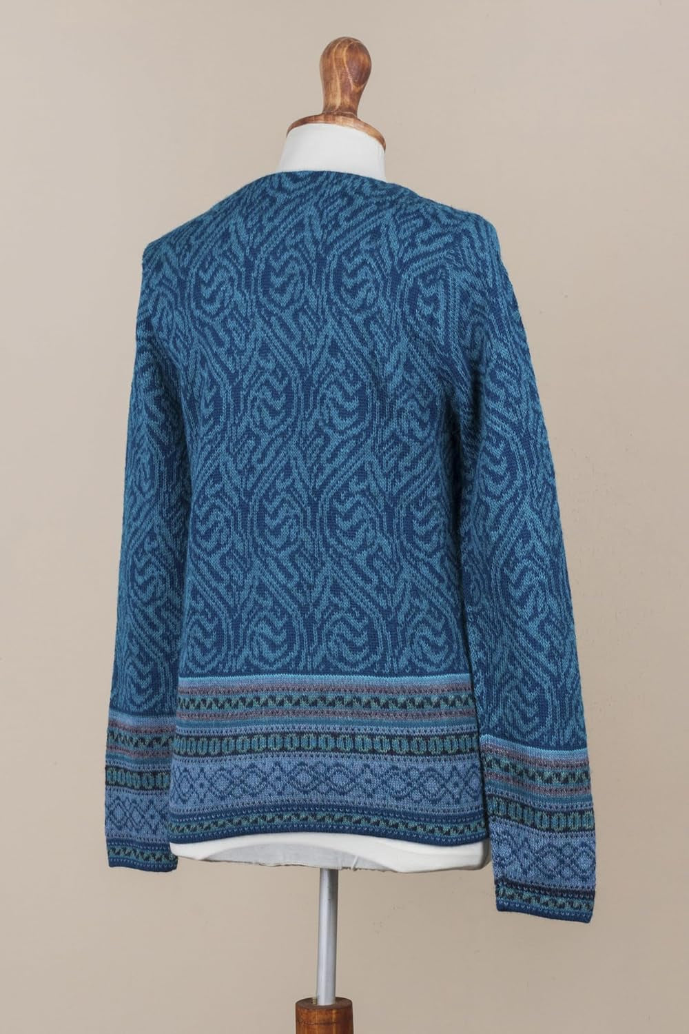 Alpaca Button-Up Sweater – Traditional Style