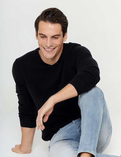 Cashmere Men’s Sweater – Soft Timeless
