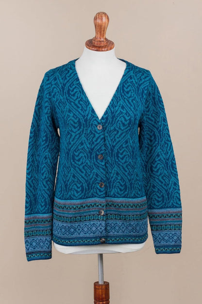 Alpaca Button-Up Sweater – Traditional Style
