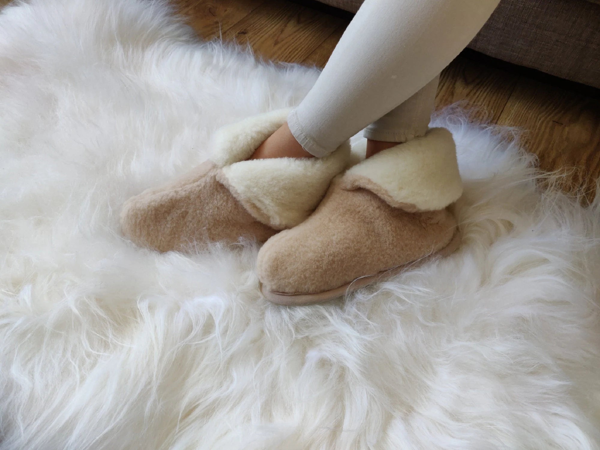 Alpaca Wool Slippers – Soft Warm