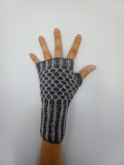 Baby Alpaca Gloves – Hypoallergenic & Cozy