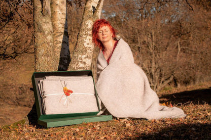 Alpaca Sofa Throw – White Design