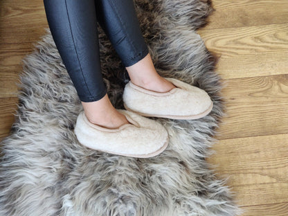 Alpaca Wool Slippers – Lilac & Grey