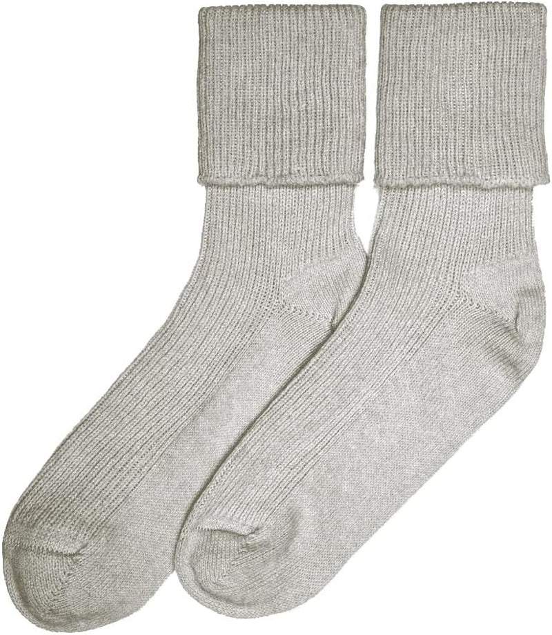 Cashmere Socks – Timeless Softness