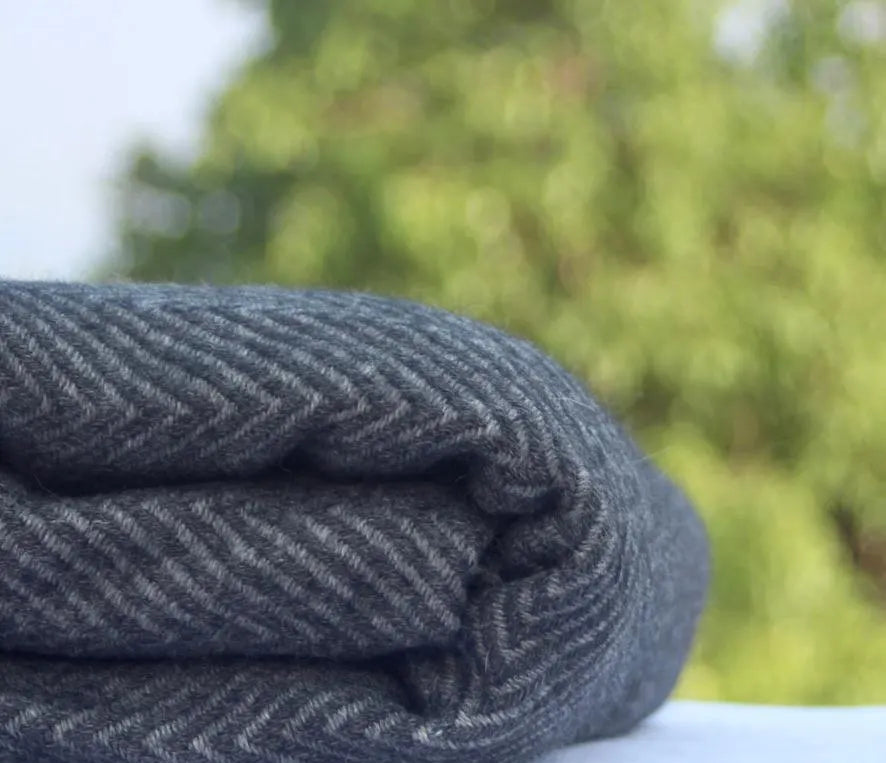 Cashmere Sofa Thr White-Black, Throw, All-Season, Soft, Home Decor, Gift