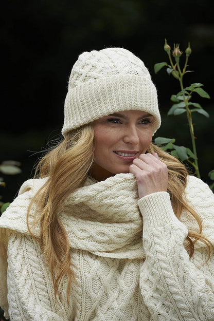 Merino Beanie – Textured Knit Warmth