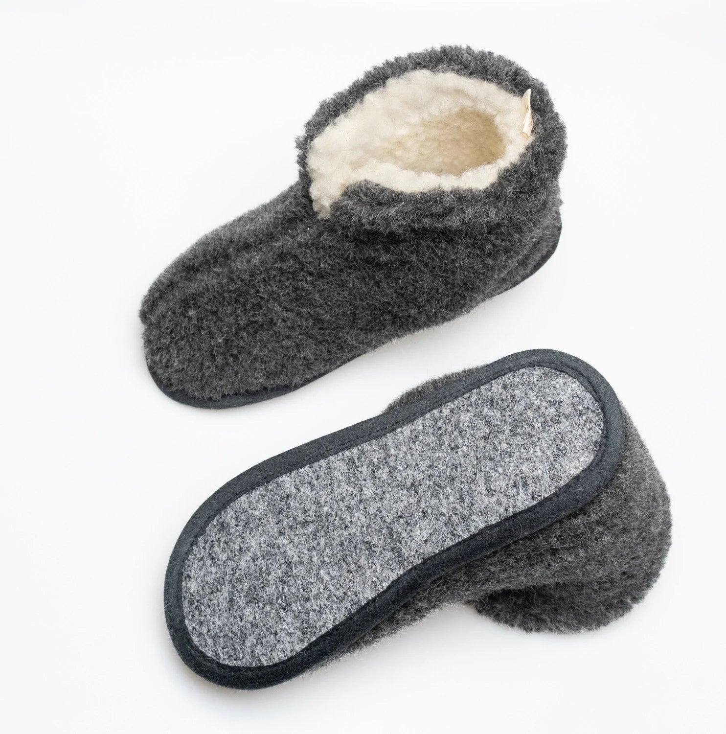 Merino Wool Slippers – Non-Slip Sheepskin
