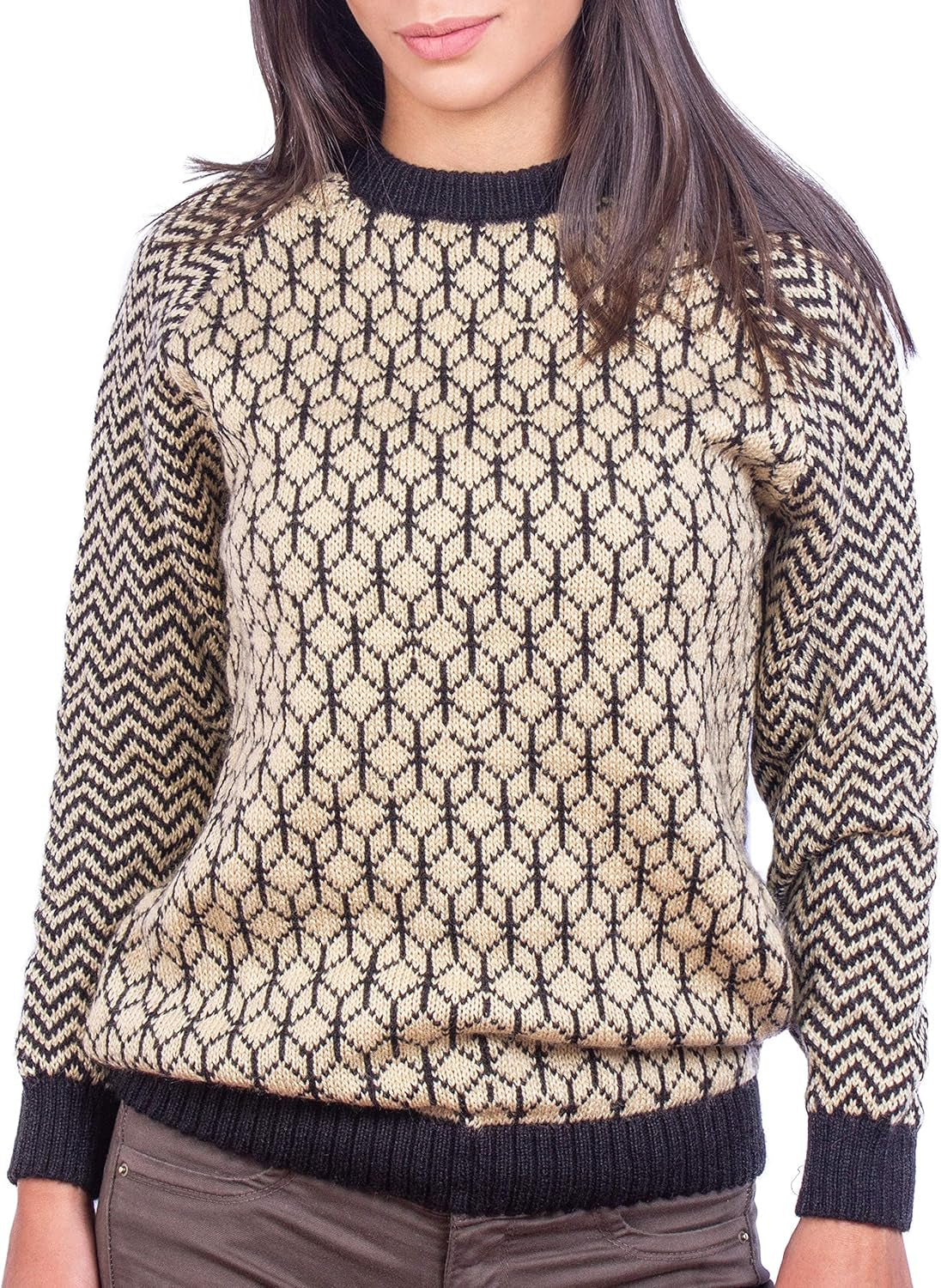 Alpaca Sweater – Black & Beige 