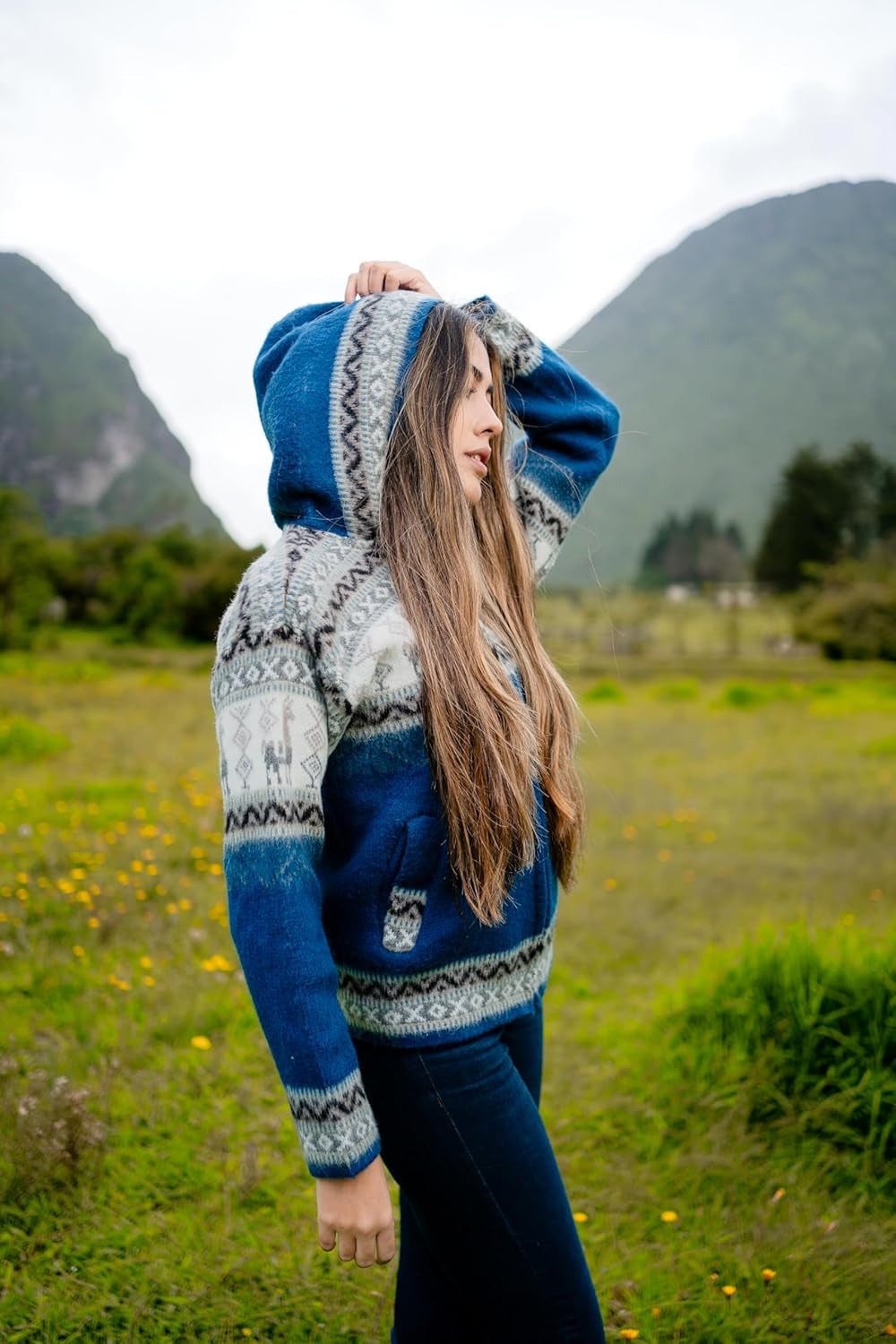 Alpaca Knit Sweater – Classic Fit, Soft Blue