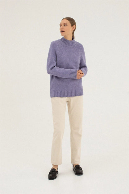 Scandinavian Merino Sweater – Minimal & Cozy