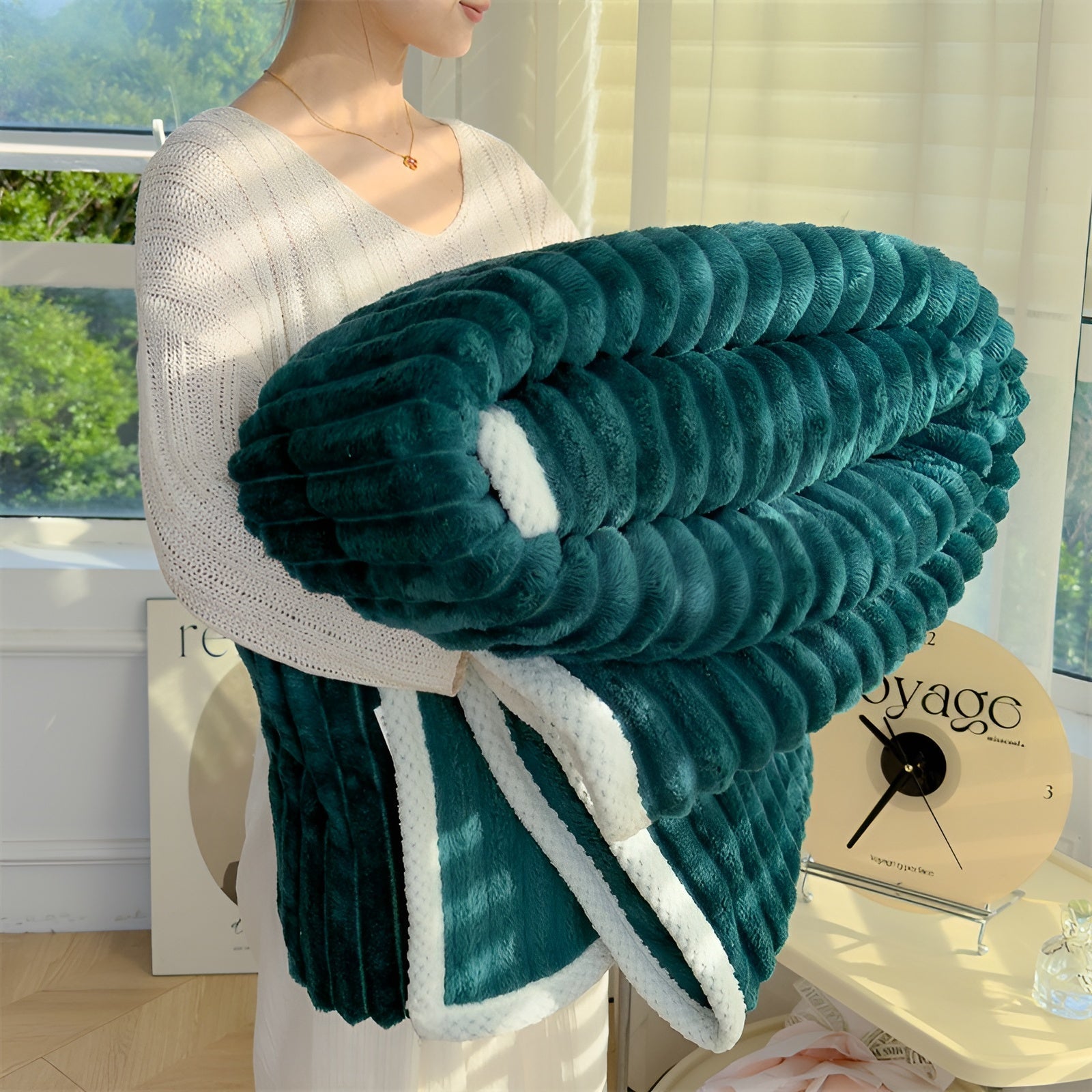 Angora Wool Sofa Blanket Thickened Roman - Pattern Warmth with Luxurious Soft Texture - Alpaca House