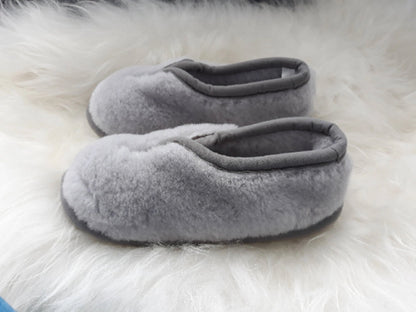 Alpaca Wool Slippers – Lilac & Grey