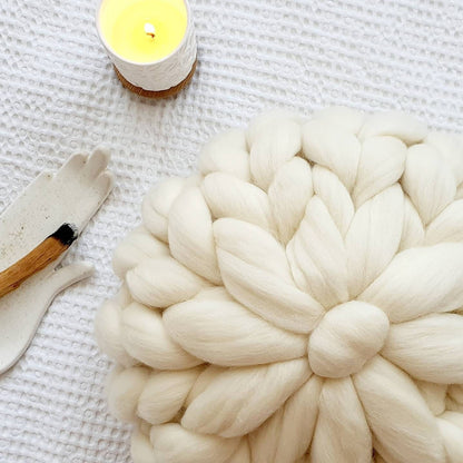 Merino Cushion – Chunky Round Knit