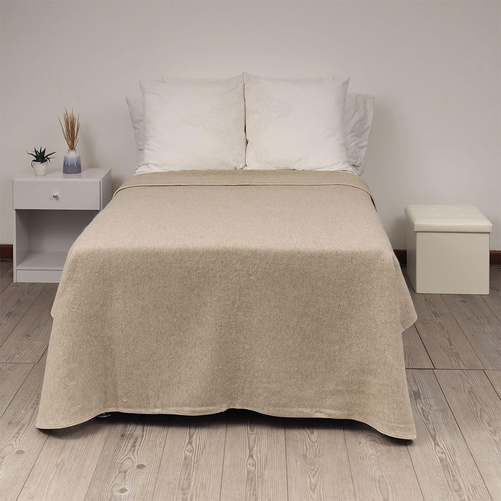 Heavyweight Alpaca Wool Blanket – Thick & Warm