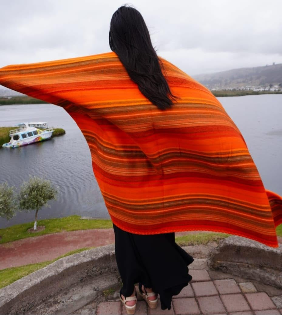 Alpaca Wool Throw Blanket – Soft & Durable