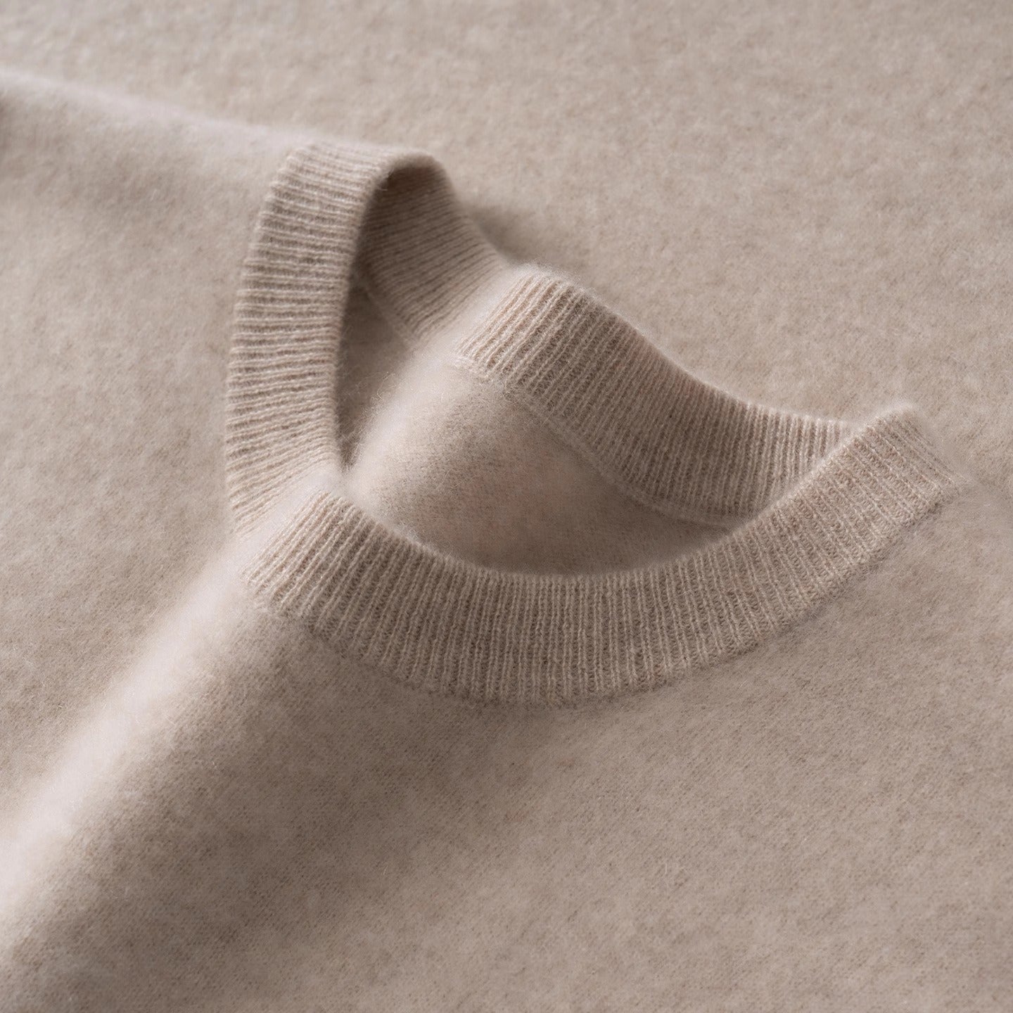 Cashmere Low - Neck Men's Sweater Business Casual Warmth - Alpaca House