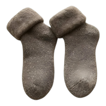Cashmere Men’s Snow Socks Retro Warmth with Soft, Gentle Comfort for Mature Style - Alpaca House